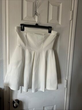 SHEIN White Strapless Fit-and-Flare Dress
